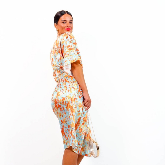 NWT Finders Keepers - Blue Orange Printed Midi - Picture 2 of 5
